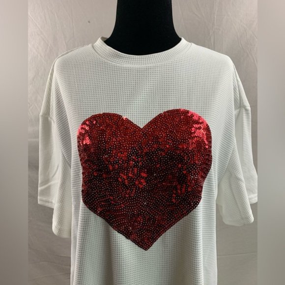 Oversized Heart Sequin Drop Shoulder Tee - Picture 7 of 7